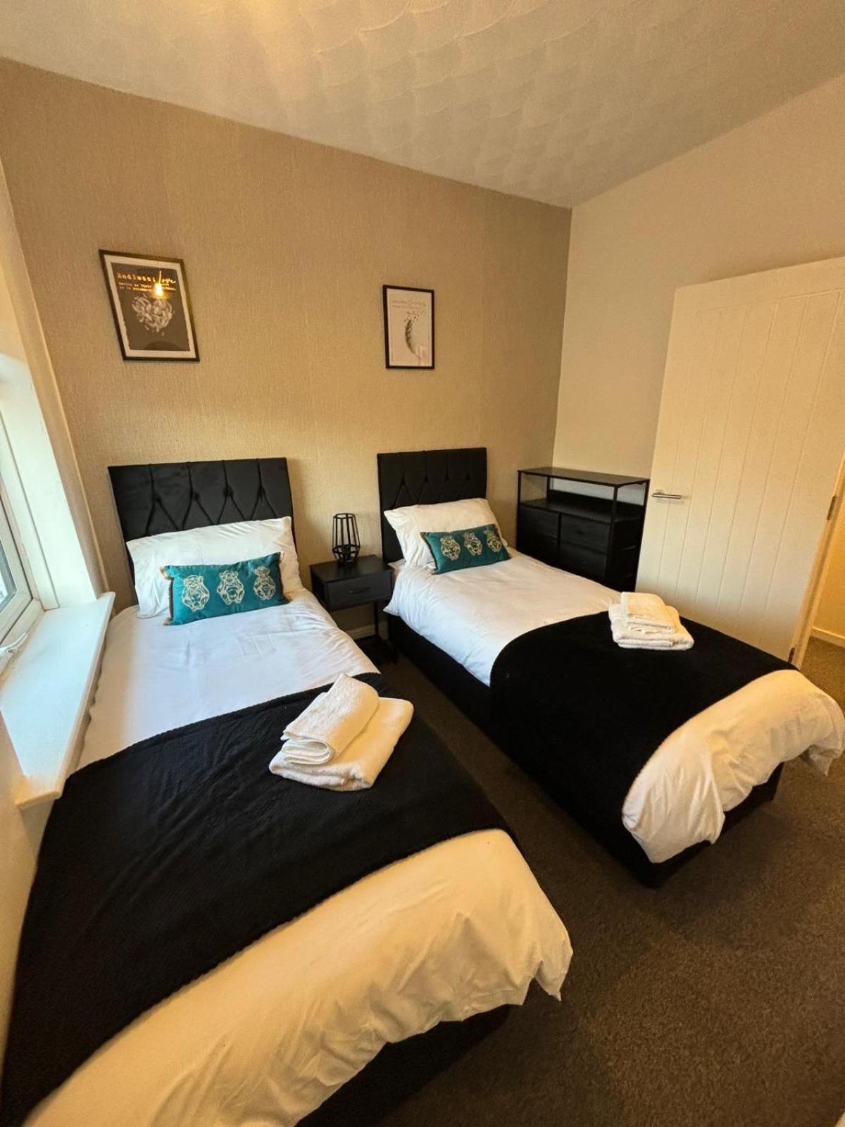 Villa Stunning House - Sleeps 7 - 5 Mins Walk To Lincoln High Street - Parking - Wifi Esterno foto