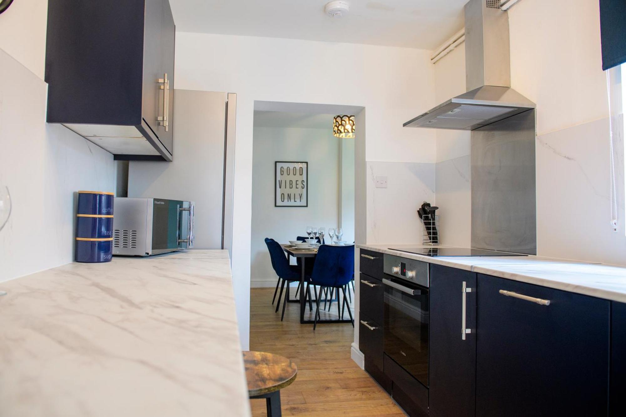 Villa Stunning House - Sleeps 7 - 5 Mins Walk To Lincoln High Street - Parking - Wifi Esterno foto