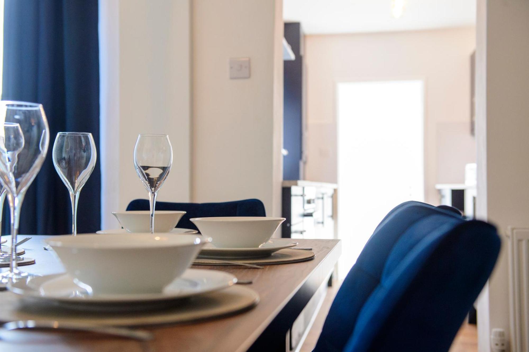 Villa Stunning House - Sleeps 7 - 5 Mins Walk To Lincoln High Street - Parking - Wifi Esterno foto